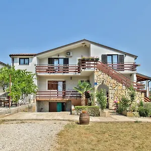 https://eni-apartment.in-istria.net